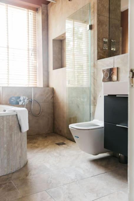 Luxury, Central, Sun-Filled 3 Bed Haven In Bath Exteriör bild